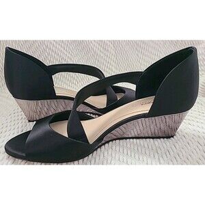 NWOB Imagine by Vince Camuto Jefre Black Satin Crossover Wedge Sandals  Sz 9/39